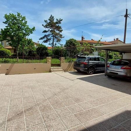 Apartments Nina Rovinj Exterior foto