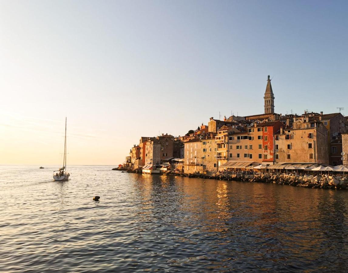 Apartments Nina Rovinj Exterior foto
