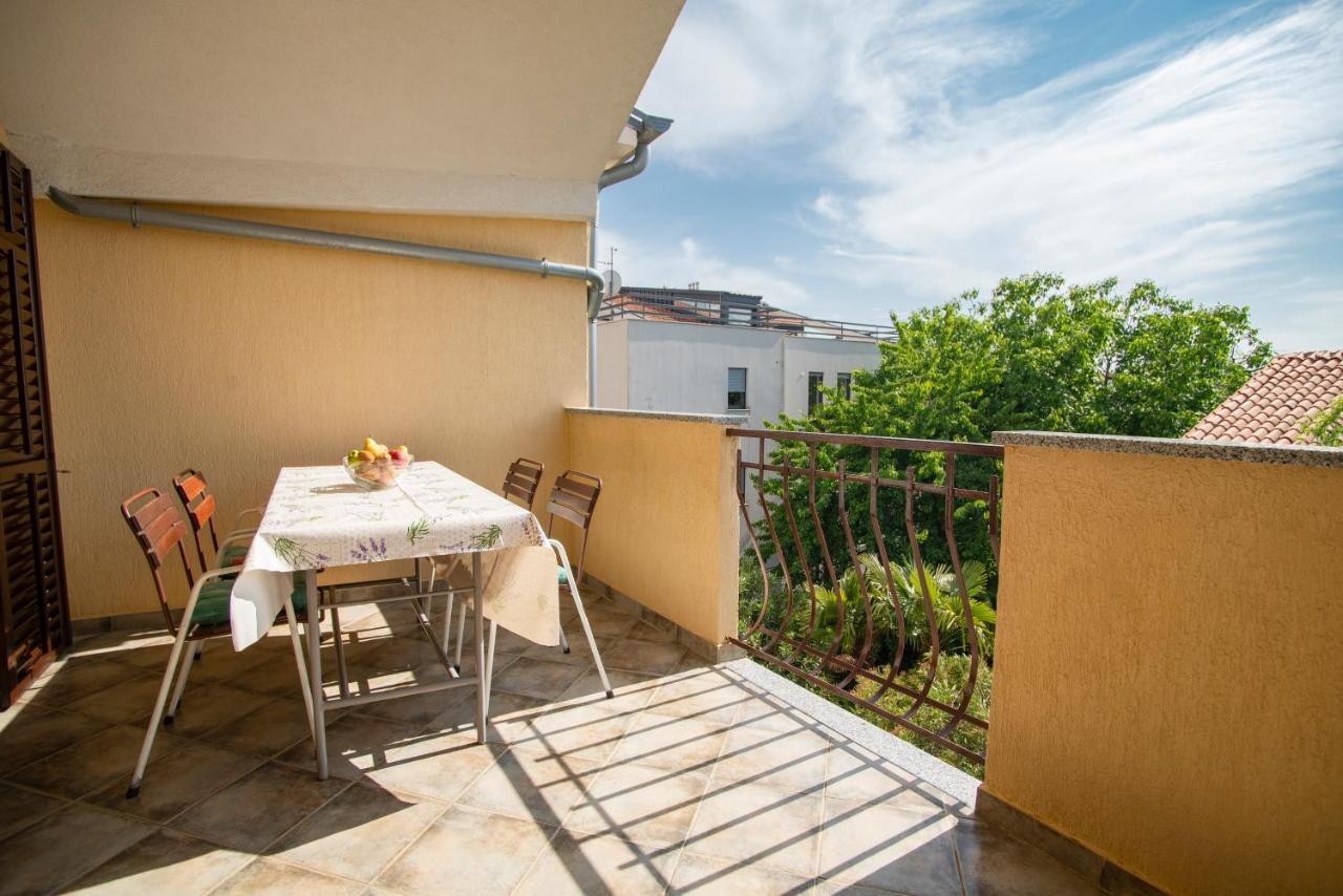 Apartments Nina Rovinj Exterior foto